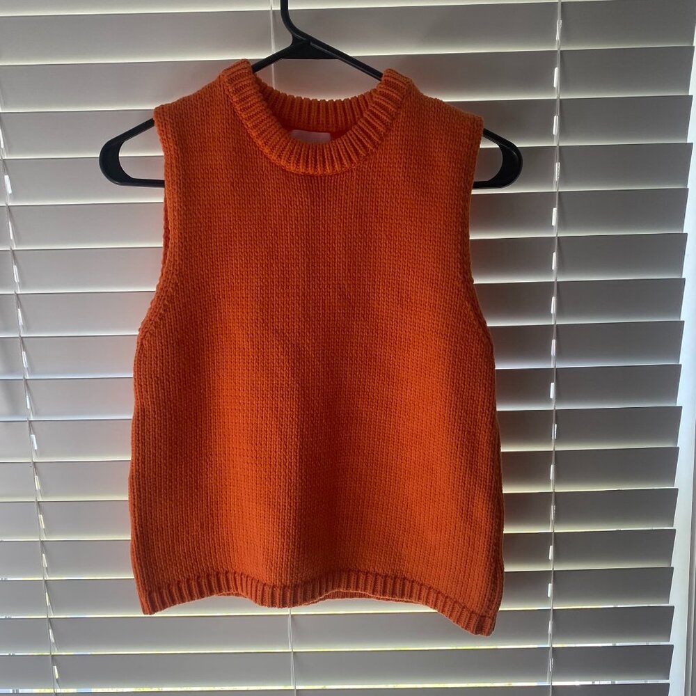 Sincerely Ours Orange Sleeveless Sweater M
